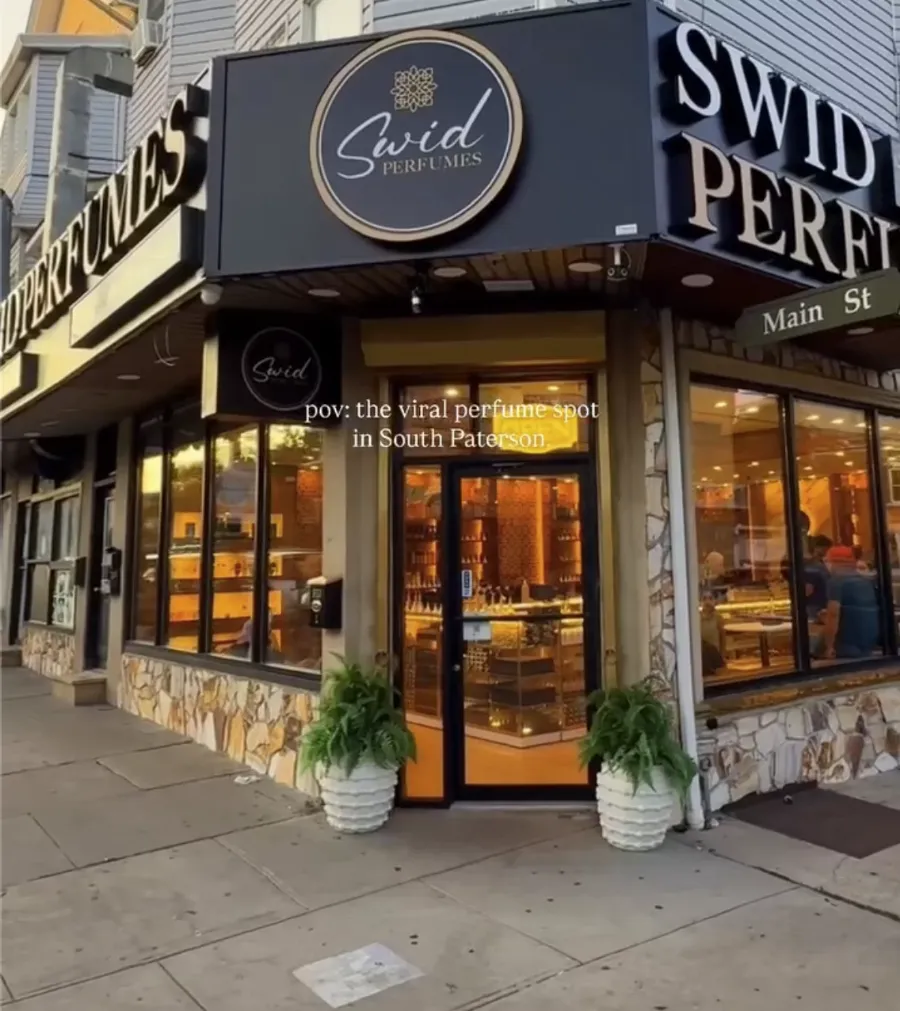 Fachada de SWID Perfumery en 953 Main St, Paterson, NJ